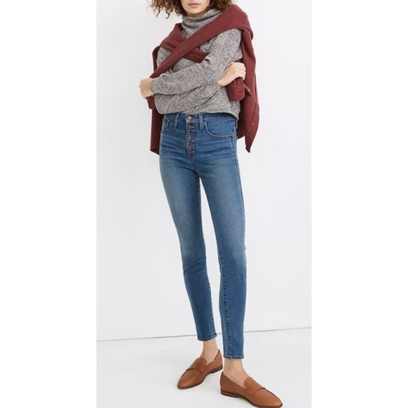 NWOT Madewell Petite 10" High-Rise Skinny in Dewitt Wash Button-Front - Picture 3 of 10